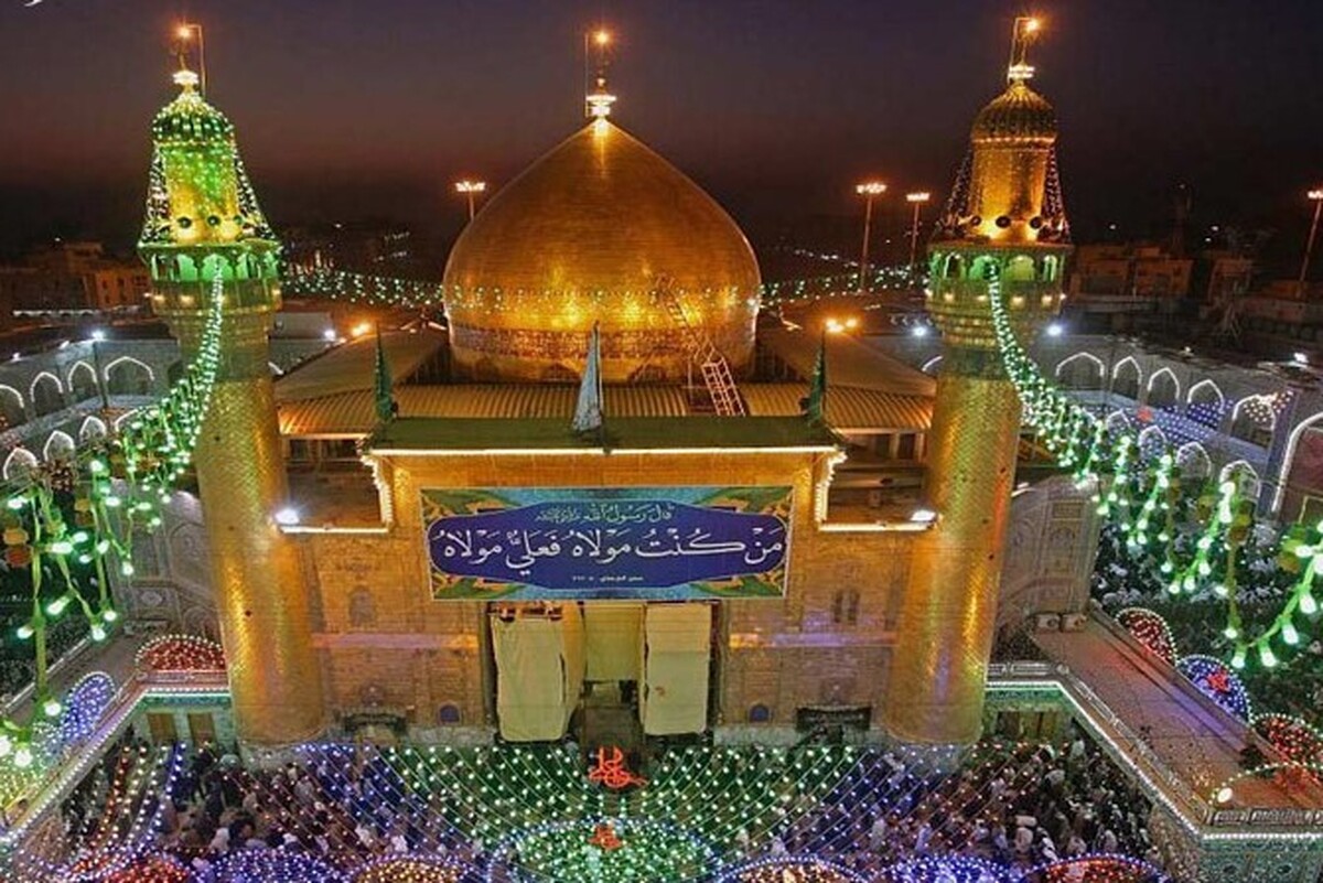 در آستانه فرا رسیدن عید سعید غدیر خم، حرم مطهر امیر المومنین امام علی (ع) حال و هوای دیگری دارد.
