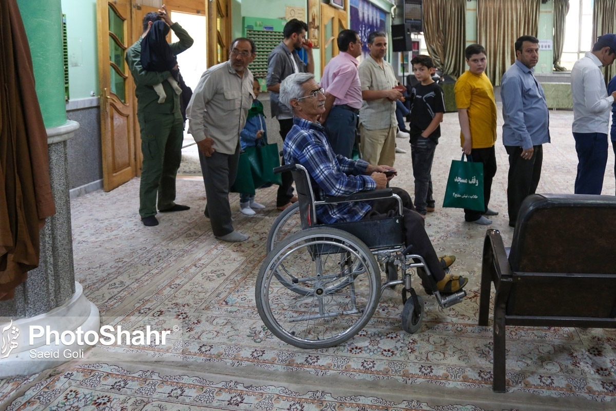 مسئولان انتخابات در خراسان‌رضوی و مشهد در مورد پیش‌بینی تمهیدات لازم برای اخذ رأی از شهروندان کم‌توان جسمی در مرحله دوم انتخابات ریاست‌جمهوری چهاردهم، صحبت کردند.