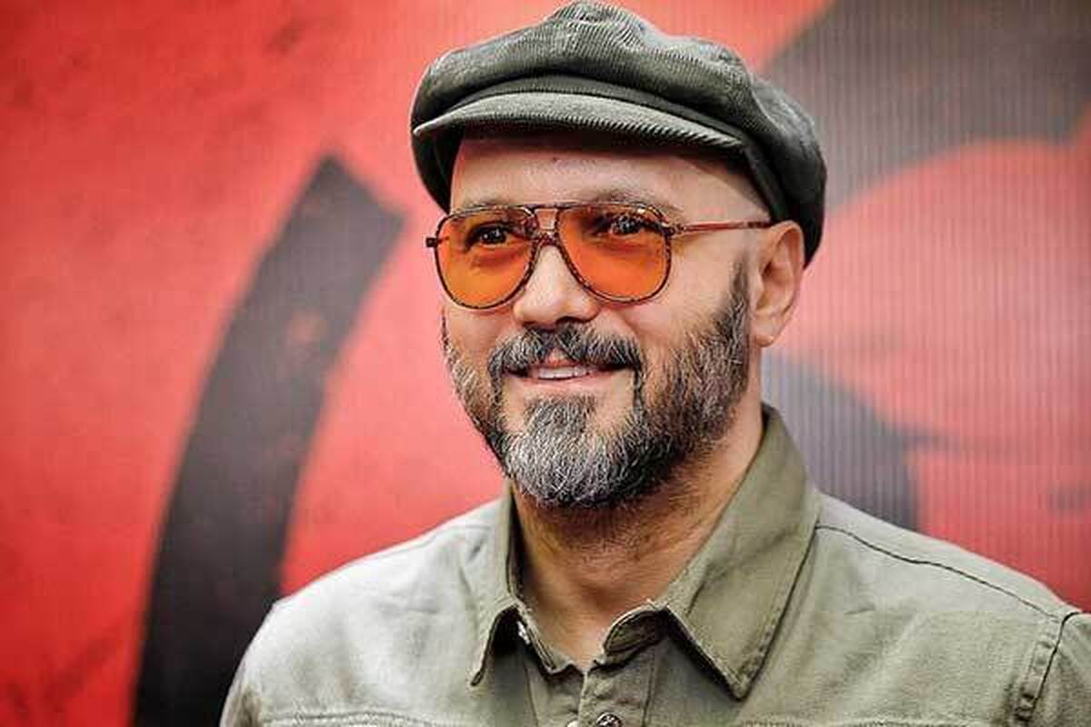 «کامبیز دیرباز به تازگی هم به جمع بازیگران سریال نمایش خانگی «شغال» به کارگردانی بهرنگ توفیقی اضافه شده است.