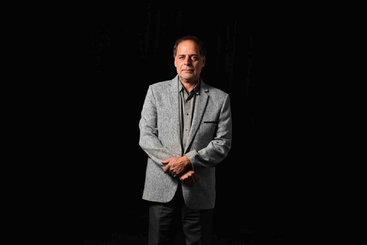 عبدالجبار کاکایی راوی موسیقی نمایش «مجنون آن لیلی» شد.