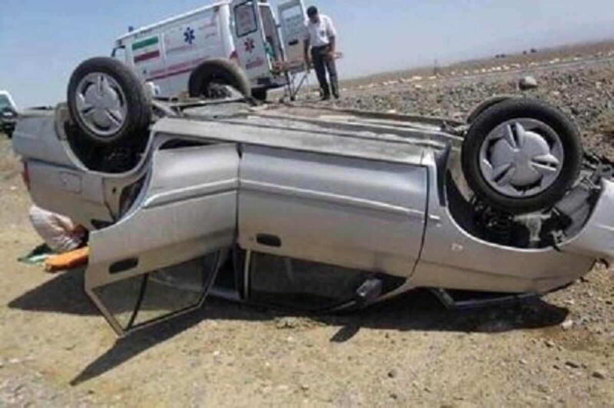 مسوول روابط عمومی مرکز اورژانس پیش بیمارستانی و مدیریت حوادث دانشگاه علوم پزشکی مشهد گفت: واژگونی یک دستگاه خودرو سواری پراید که بعد از ظهر امروز رخ داد منجر به مصدومیت هشت نفر شد.