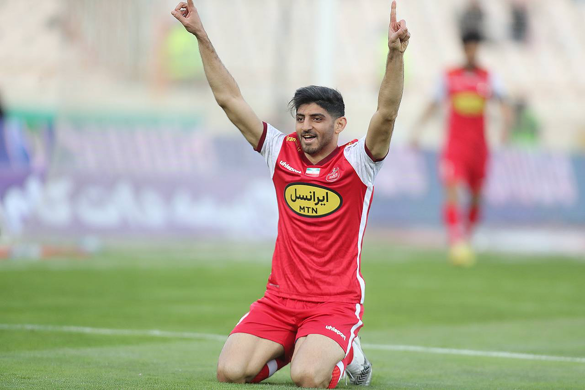 شماره ۹ پرسپولیس همچنان خودش را از دسترس خارج کرده است.