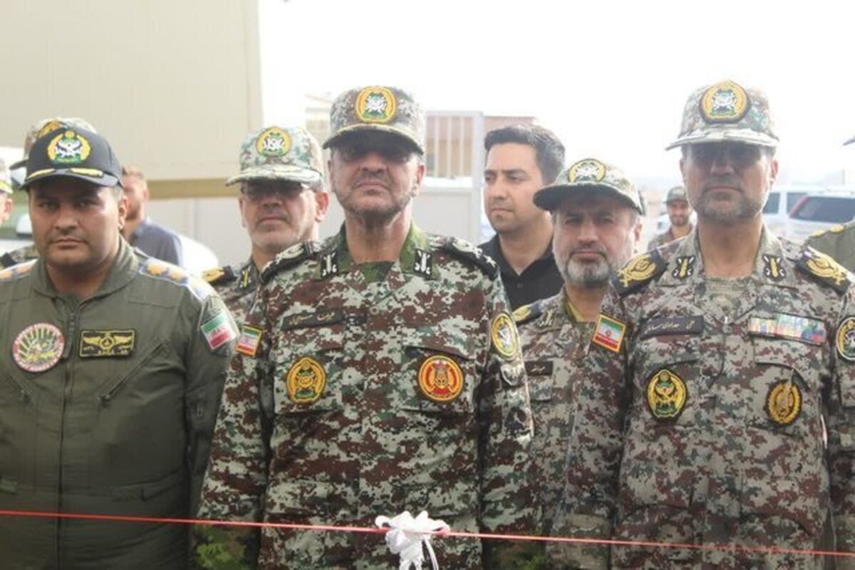 با حضور فرمانده نیروی پدافند هوایی ارتش، گردان پهپاد و ساختمان جدید جنگال منطقه پدافند هوایی مرکزی افتتاح شد.