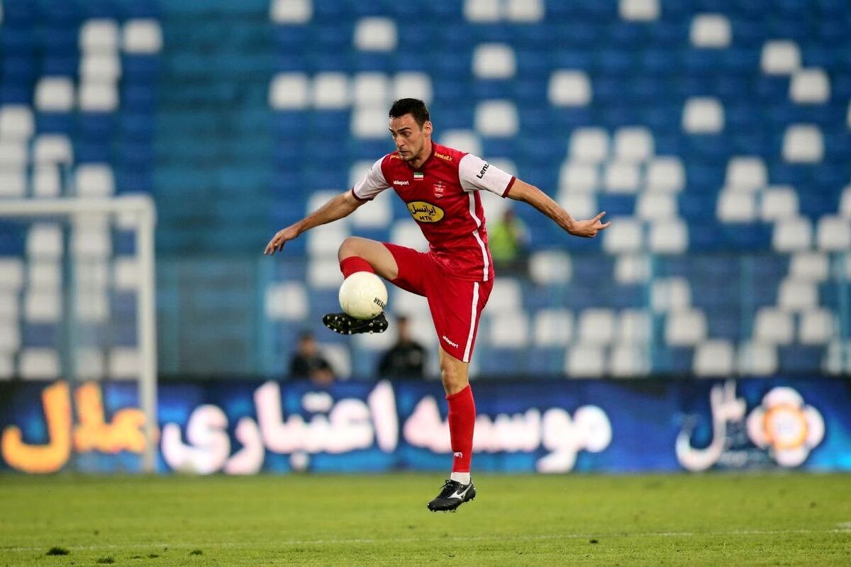 مدافع گرجستانی پرسپولیس منتظر است پیشنهادی بهتر از پرسپولیس به او برسد.