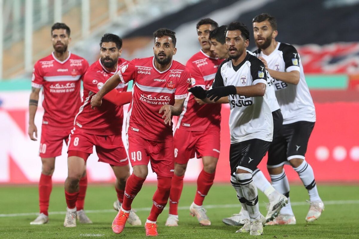 یک بازیکن گرجستانی دیگر در آستانه سرخپوش شدن است.
