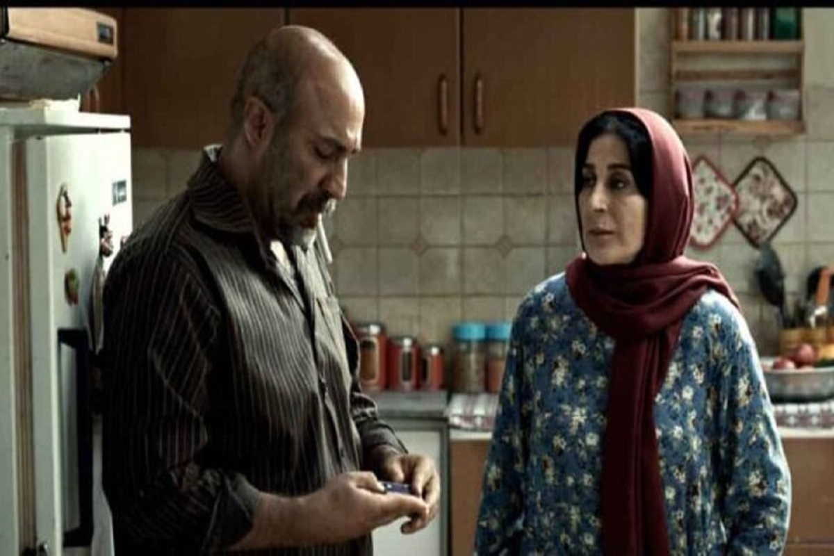 «سعید خانی» مدیر دفتر پخش خانه فیلم گفت: اکران فیلم «روزی روزگاری آبادان» به تعویق افتاده است.