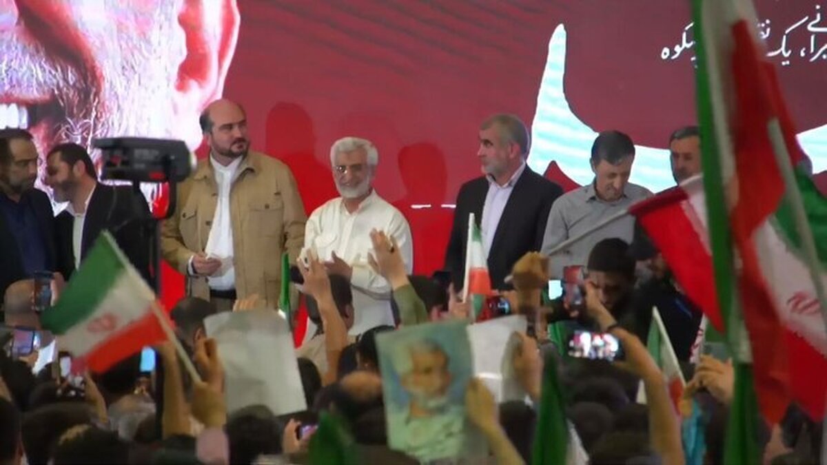 سعید جلیلی در همایش حامیان خود گفت: تفاوت است بین کسی که جمهوری اسلامی را حرم می‌بیند و کسی ایران را قفس می‌بیند.