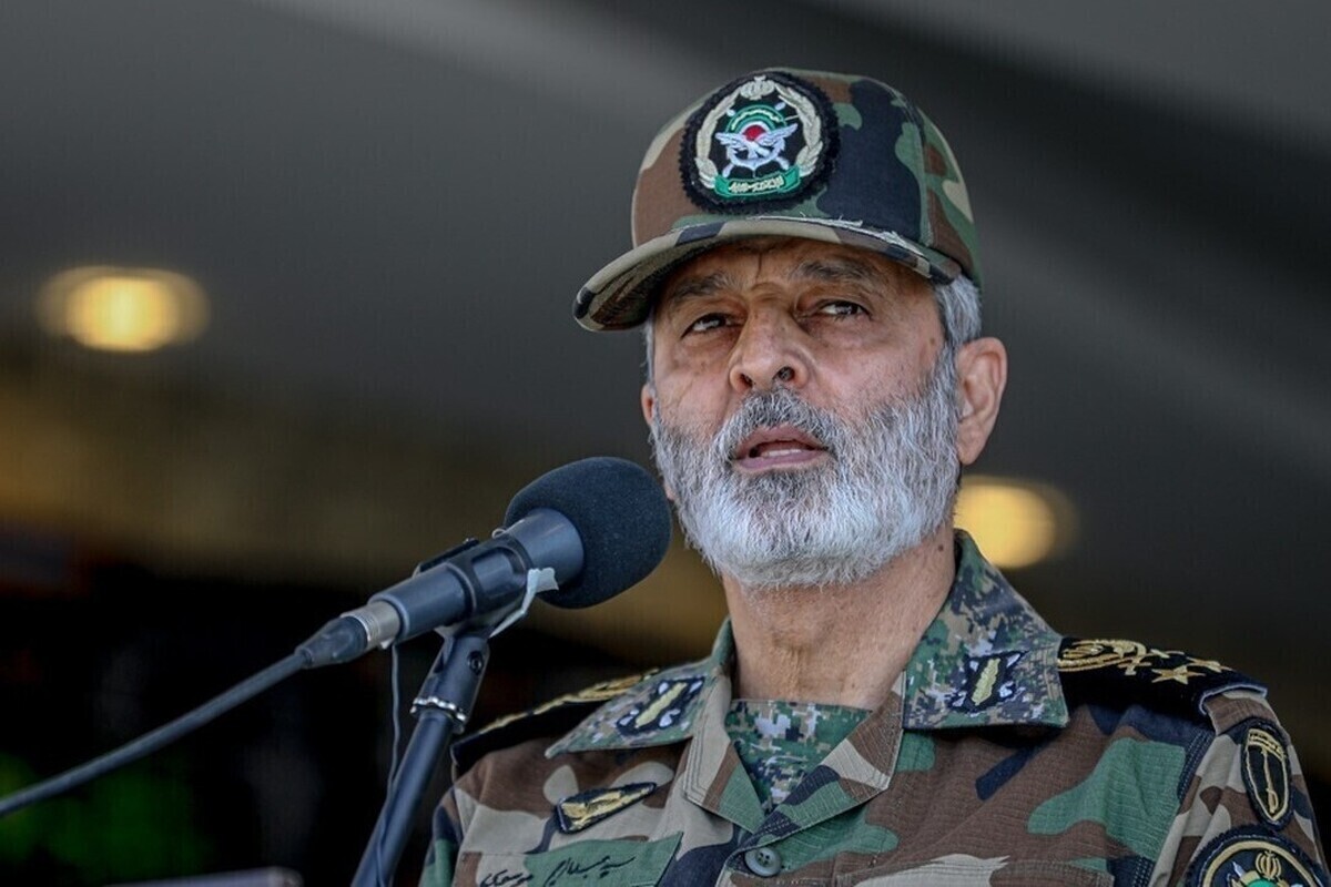 فرمانده کل ارتش گفت: اصل و اساس مشارکت است که می‌تواند اقتدار ایران را در جهان ارتقا دهد. زیرا هر رای از اهمیت ویژه‌ای برخوردار است و می‌تواند موجب سربلندی و اقتدار ایران اسلامی شود.