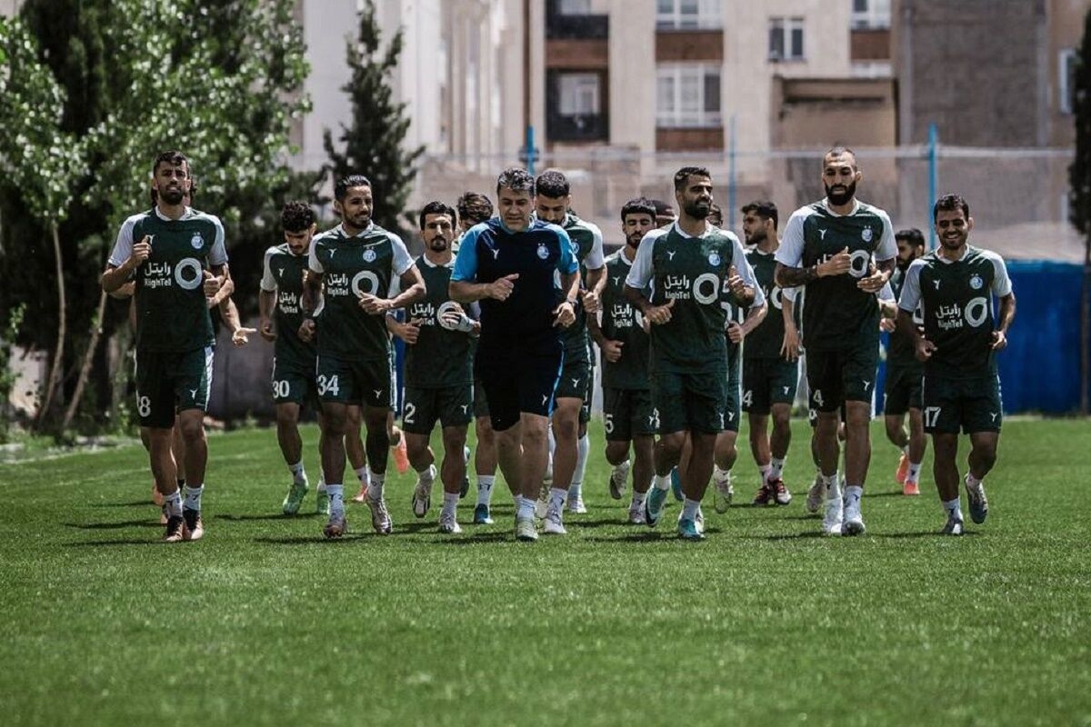 هافبک بوسنیایی استقلال بعد از جلب نظر نکونام می‌تواند با این تیم قرارداد ببندد.