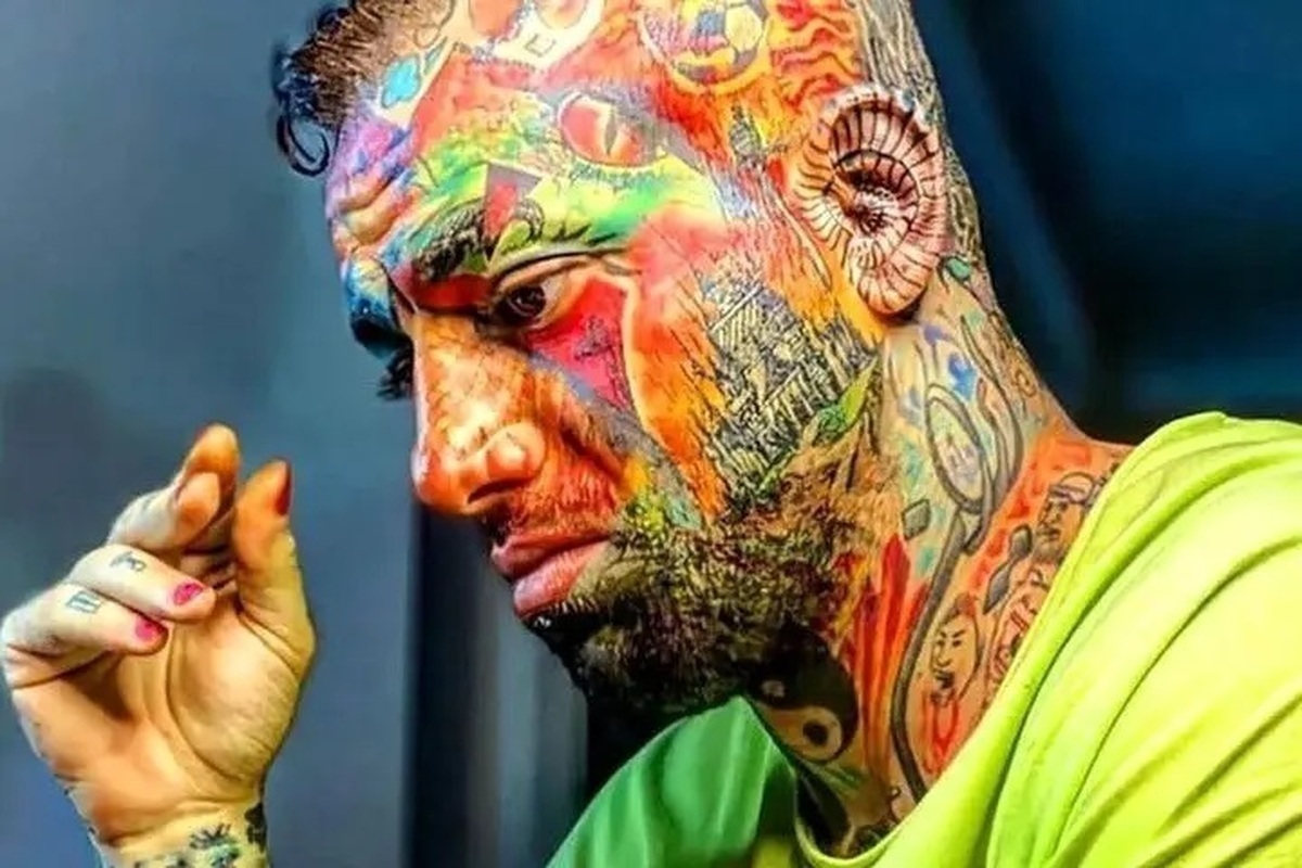 جوهر تاتوی آلوده می‌تواند باعث عفونت‌های باکتریایی، عفونت‌های ویروسی، عفونت‌های پوستی و عوارض و بیماری‌های دیگر شود.