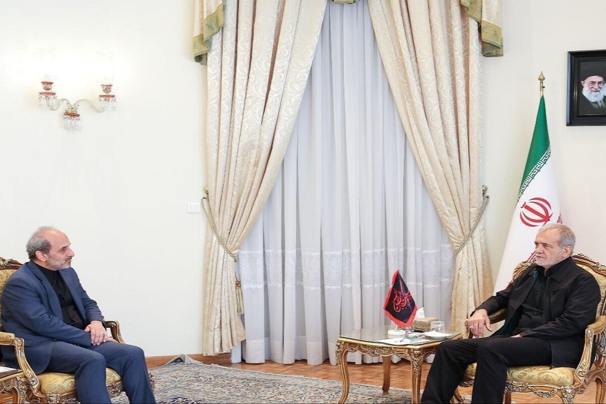 رئیس سازمان صدا و سیما با رئیس‌جمهور منتخب دیدار کرد.