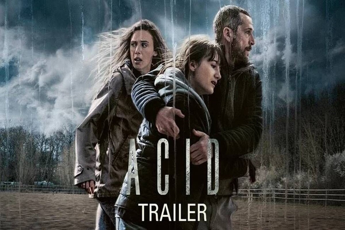 فیلم سینمایی «اسید» با گویندگی ۲۴ نفر از گویندگان گفتار فیلم برای پخش از شبکه چهار سیما دوبله شد.
