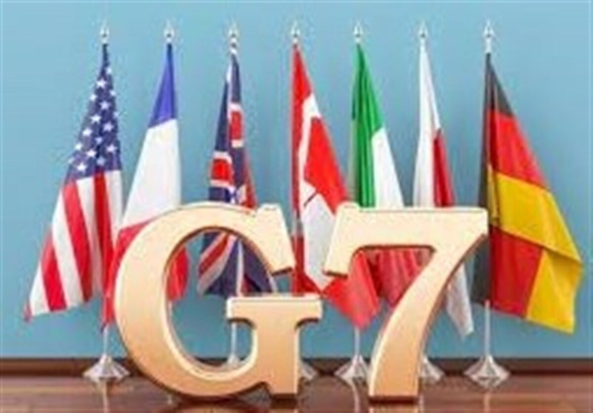 شبکه خبری بلومبرگ به نقل از منابع آگاه فاش کرد که گروه هفت G ۷ احتمالا طرح آمریکا برای مصادره دارایی‌های بلوکه شده بانک مرکزی روسیه را به دلیل تهدید پنهان از سوی عربستان سعودی کنار گذاشته است.
