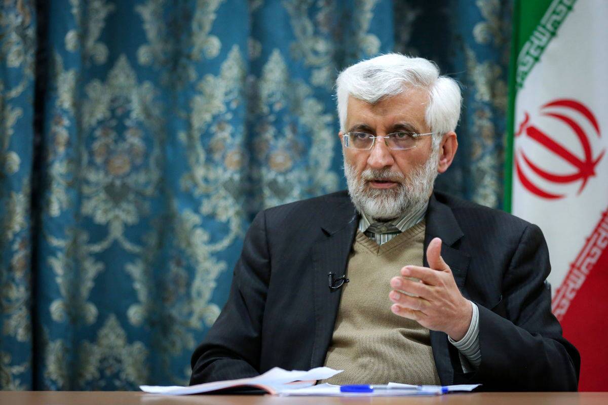 سعید جلیلی در واکنش به ادعای ملاقات با بابک زنجانی، ضمن رد این ادعا گفت: هرچه دادگاه به این افراد نزدیک‌تر می‌شود صدای این افراد بیشتر بلند خواهد شد و این تحرکات فرار روبه جلوست.
