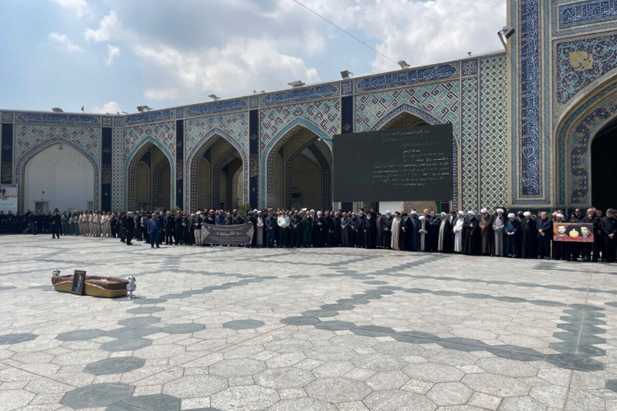 مراسم تشییع پیکر مرحوم حاج سیدجواد حجازی، پدر شهیدان والامقام جعفر و محمدباقر حجازی، صبح امروز (۲۳ تیر ۱۴۰۳)، در صحن کوثر حرم مطهر رضوی برگزار شد.