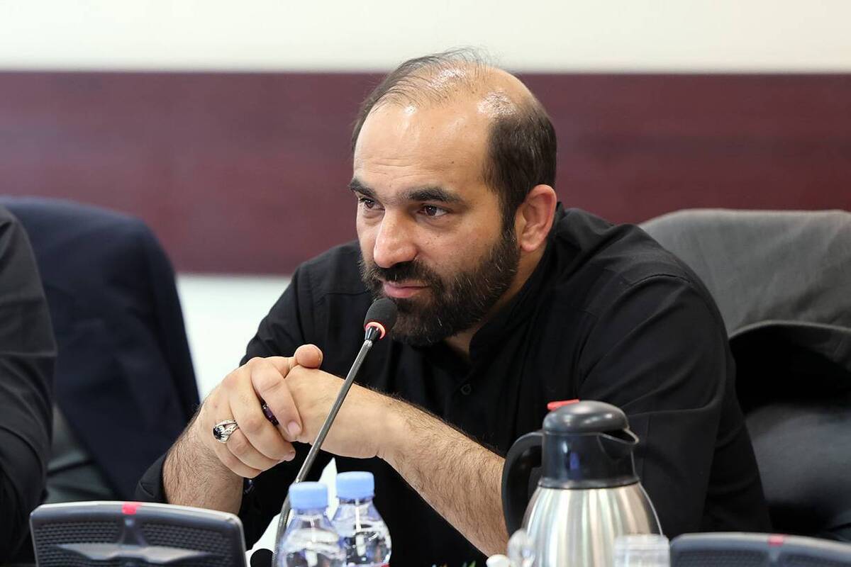 نایب‌رئیس کمیسیون فرهنگی و اجتماعی شورای اسلامی شهر مشهدمقدس گفت: با تفاهم صورت‌گرفته، مقرر شده اربعین امسال، شهرداری مشهد در برخی اماکن شهر نجف، پوشش فرهنگی هم داشته باشد.