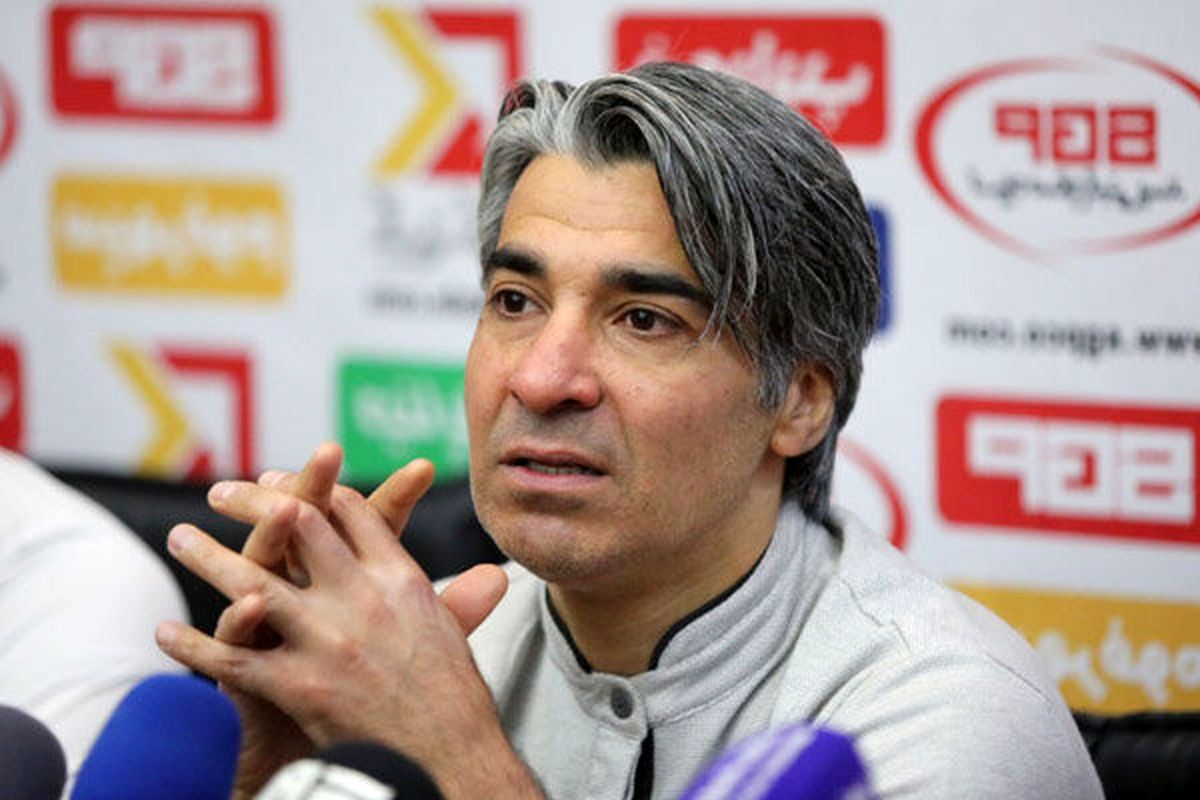 سرمربی تیم ملی فوتسال کشورمان از آغاز اردوی تیم ملی فوتسال ایران از ۲۷ مرداد ماه خبر داد.