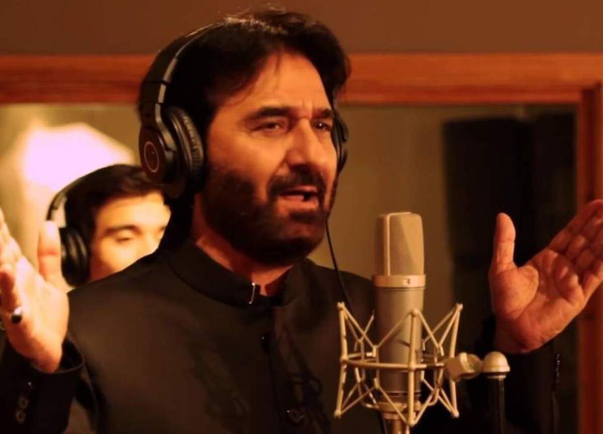 سید ندیم رضا سرور رضوی معروف به ندیم سرور نوحه خوان، مرثیه سرا و شاعر بزرگ شبه قاره هند است. تا به حال آلبوم های بی شماری از ندیم سرور منتشر شده است که در سرتاسر جهان مورد پسند واقع شده است.