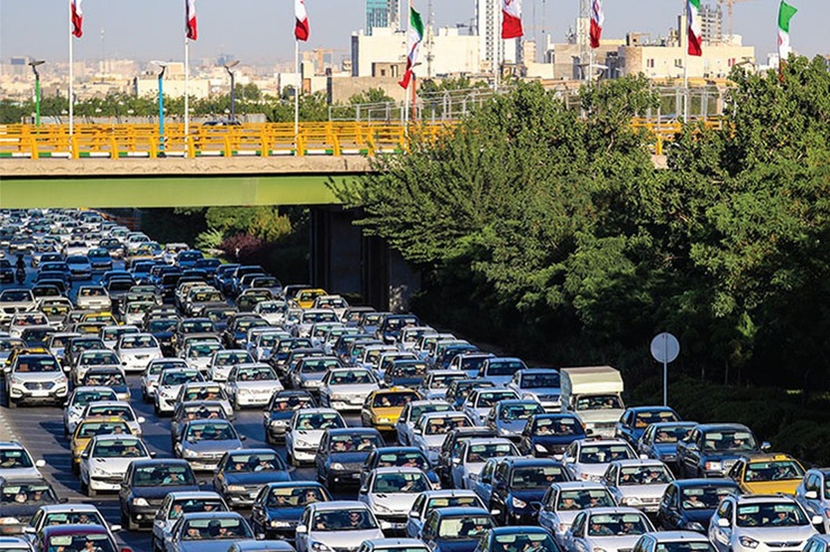 رئیس مرکز مدیریت راه‌های اداره کل راهداری خراسان‌رضوی از ترافیک نیمه‌روان در برخی جاده‌های خراسان‌رضوی، خبر داد.