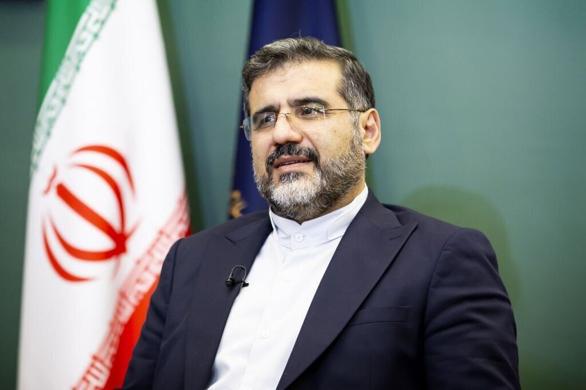 وزیر ارشاد گفت: «مصوبات خوبی در شورای عالی انقلاب فرهنگی و در دولت و شوراهای اقماری شورای عالی در حال پایان یافتن است؛ از جمله «سند سینما» و «سند هنرهای تجسمی» برای تصویب در شورای هنر آماده شده‌اند.
