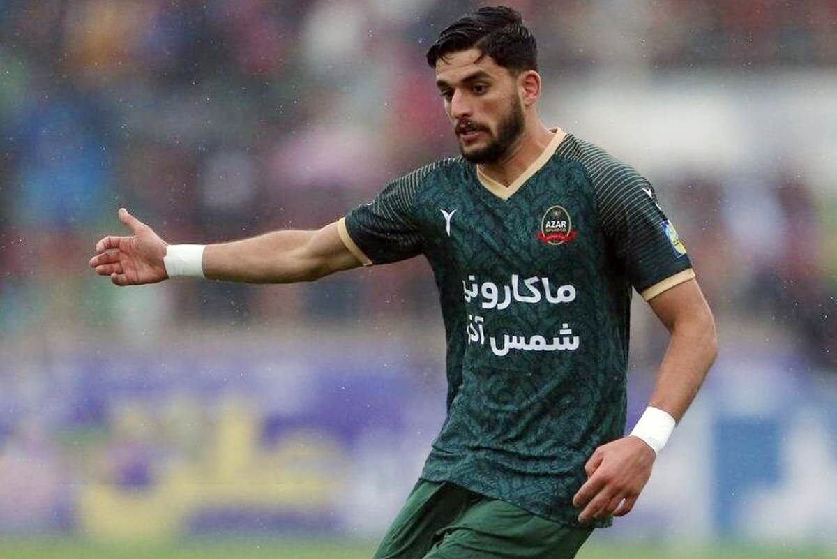 مدافع چپ شمس آذر مورد توجه تیم‌های استقلال و سپاهان قرار گرفته است.