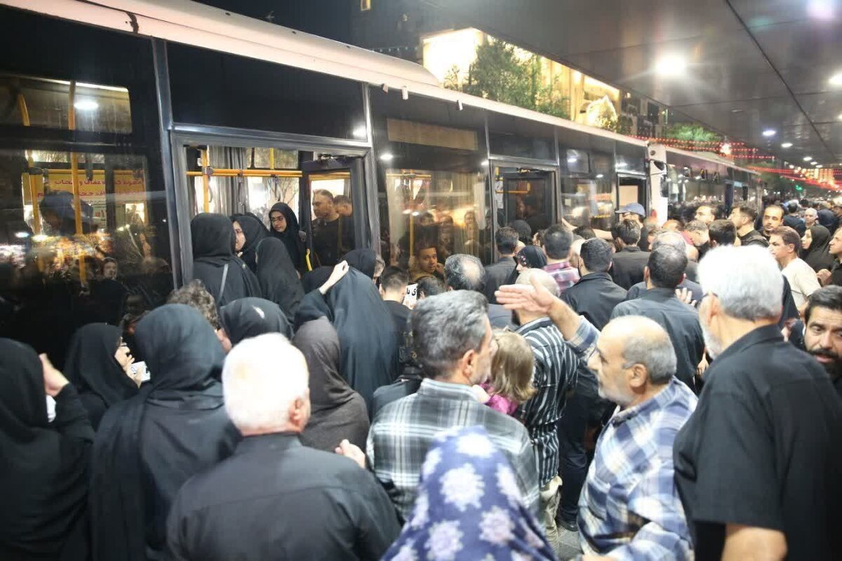 مدیرعامل سازمان اتوبوسرانی شهرداری مشهد از خدمترسانی به بیش از ۸۸۴ هزار نفر در ایام تاسوعا و عاشورای حسینی توسط ناوگان اتوبوسرانی خبر داد.
