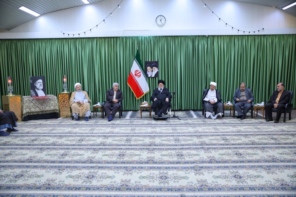 امام جمعه مشهد مقدس گفت: اصل کار قوه قضاییه به‌عنوان یک تشکیلات قوی در کنار مسائل حقوق عامه، این است که ضامن اجرای همه ارزش‌های دینی و انقلابی در جامعه باشد.