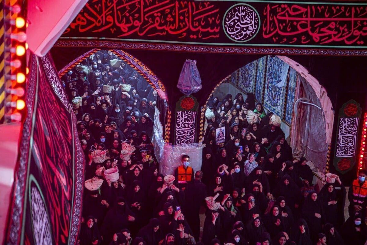 در سیزدهم محرم‌الحرام، زنان قبیله بنی‌اسد طبق یک رسم تاریخی چندصدساله، وارد حرم امام‌حسین(ع) شدند و به عزاداری پرداختند.