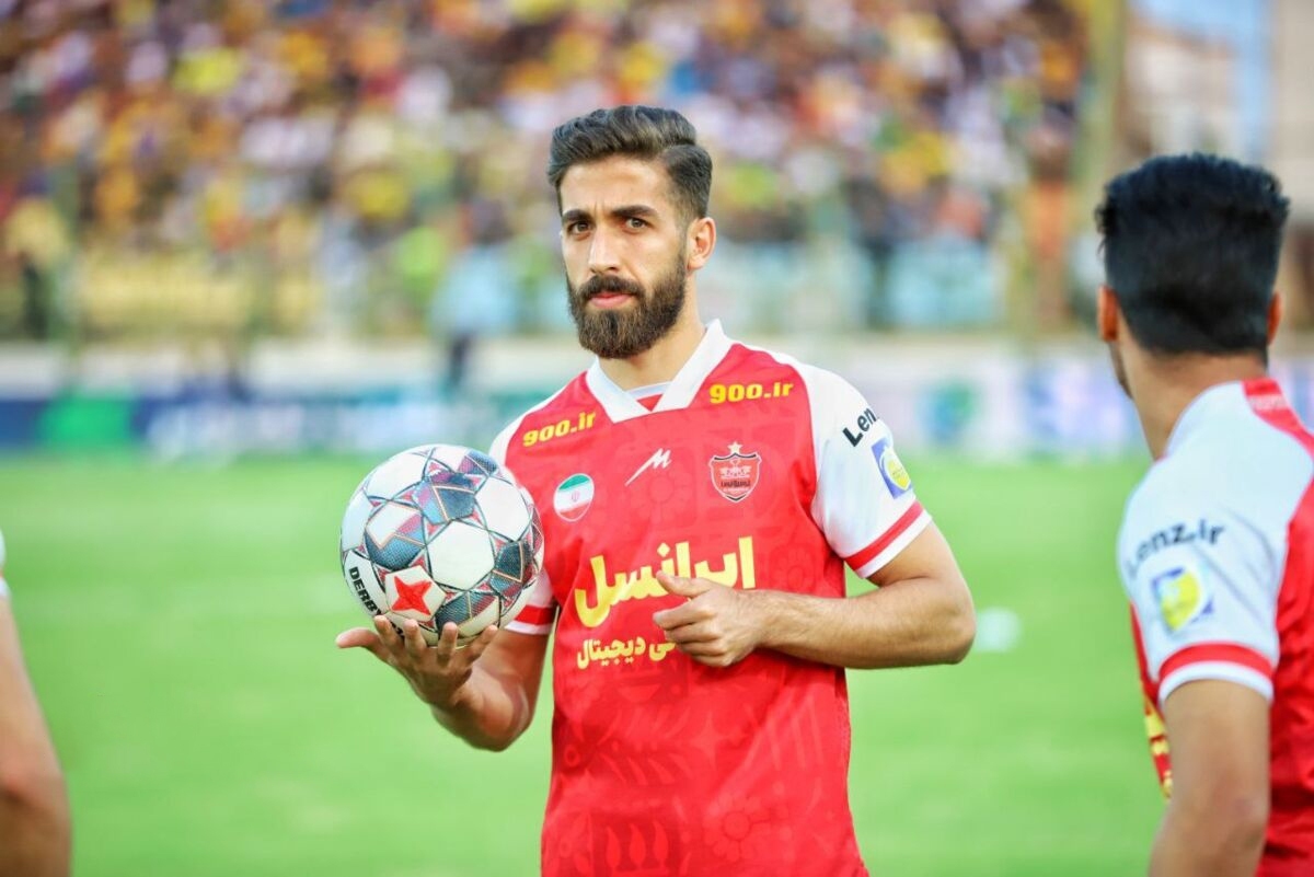 رقم تمدید قرارداد مدافع تیم پرسپولیس با این باشگاه مشخص شد.