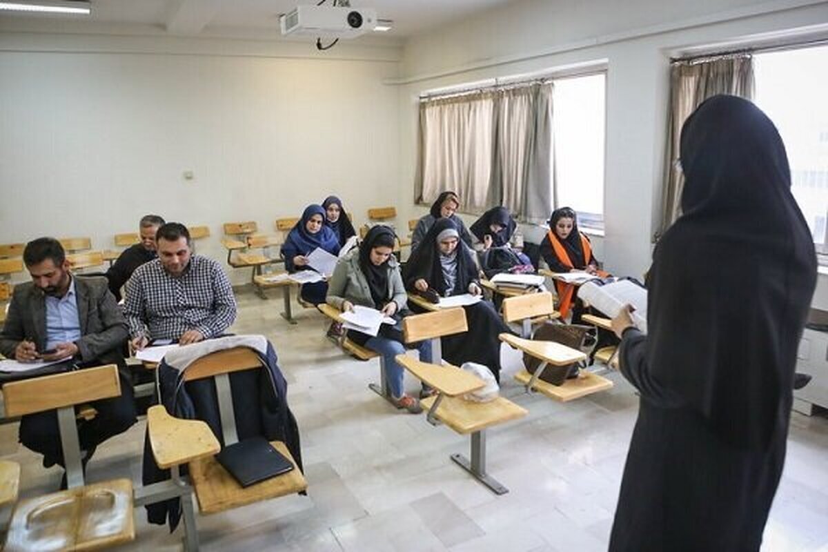 با توجه به اعلام نتایج نهایی کنکور ۱۴۰۳ در اوایل دهه دوم مهرماه سال جاری، سال تحصیلی دانشجویان ورودی‌های جدید دانشگاه‌ها با تاخیر دو هفته‌ای آغاز می‌شود.