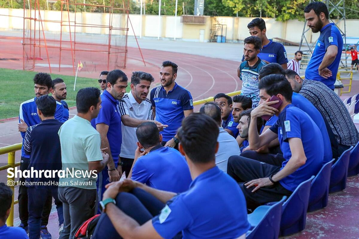 داوران فوتبال استان خراسان رضوی در تست‌های پیش فصل شرکت نکردند.