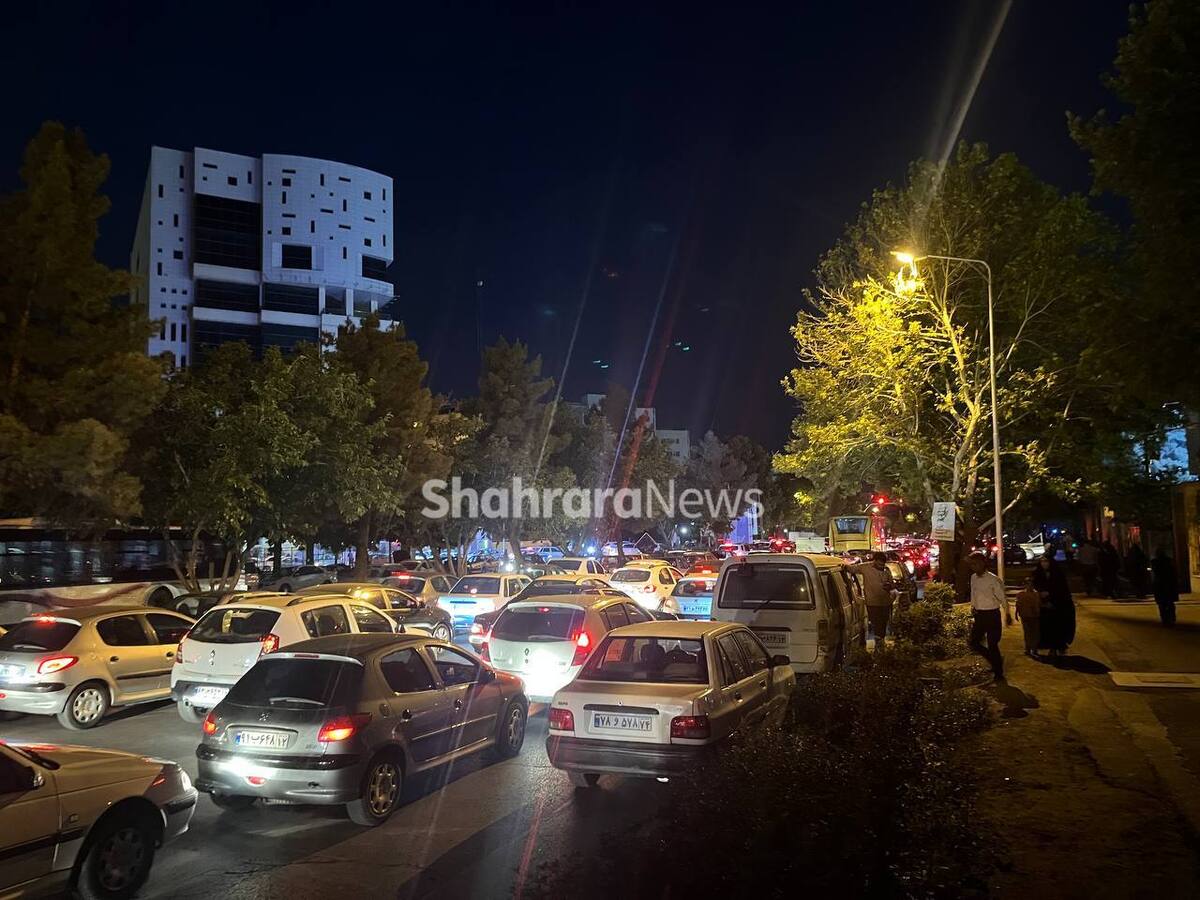 به دلیل اجتماع هواداران محمدباقر قالیباف در سالن شهید بهشتی مشهد و حضور این نامزد ریاست‌جمهوری در میان طرفداران خود، بولوارهای فردوسی و خیام با محدودیت ترافیکی مواجه شدند.