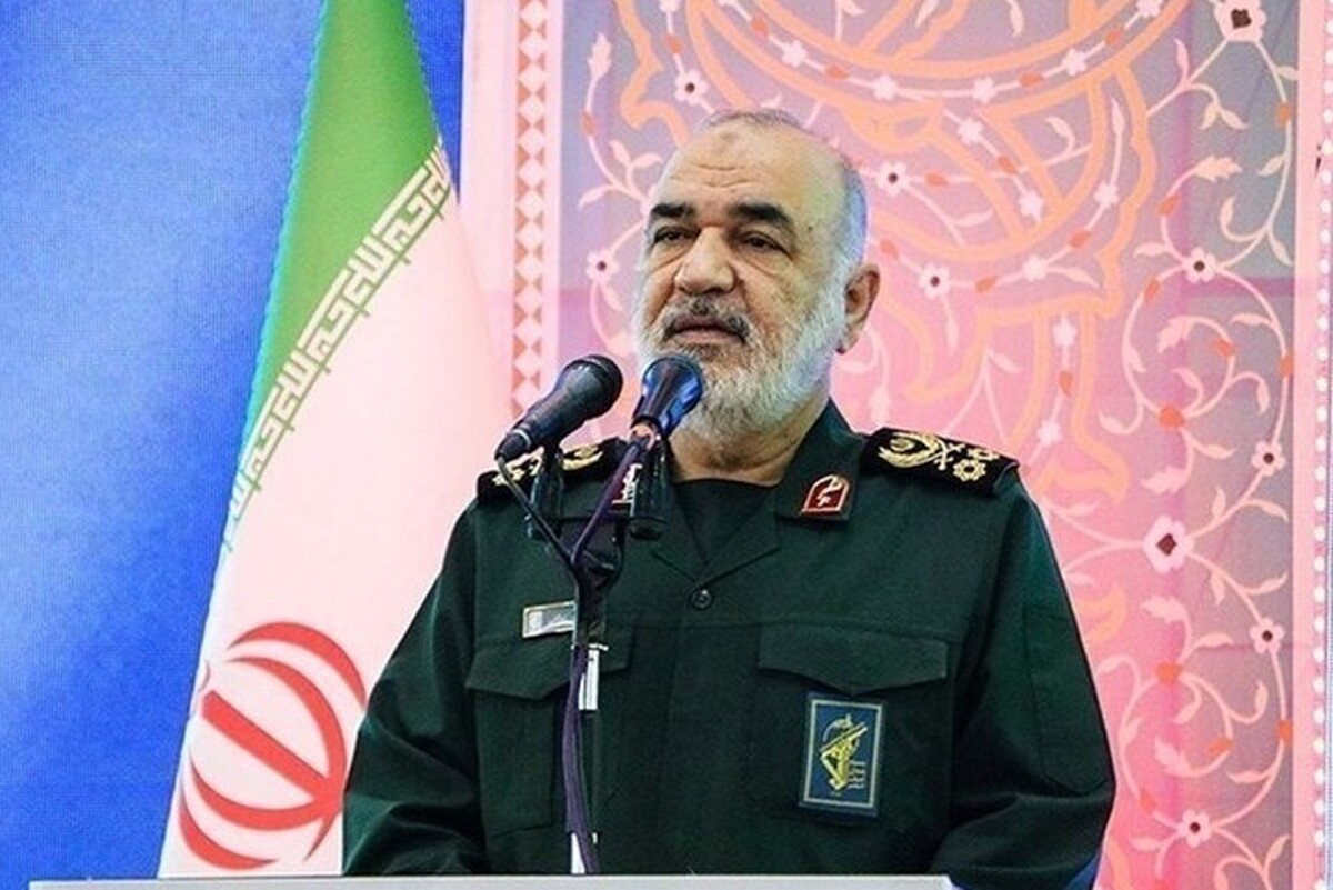 فرمانده‌کل سپاه با تأکید بر اینکه امیرعبداللهیان زبان دیپلماسی مقاومت را به خوبی می‌دانست، گفت: شهید امیرعبداللهیان از منافع ملی ما دفاع می‌کرد و هیچ کجا هراس نداشت و این خصیصه او را به شخصیت معیار سیاست خارجی در عرصه دستگاه دیپلماسی کشور تبدیل کرد.