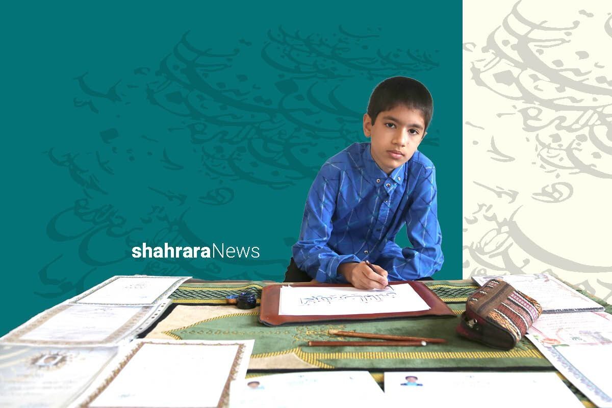 هنر خوش‌نویسی هنر بسیار مهمی است. وقتی نزد استاد می‌روید، معمولا نخستین سرمشقی که می‌گیرید جمله‌ی «ادب آداب دارد» است. یعنی در این هنر والا، جملاتی را می‌نویسید و تمرین می‌کنید که بر شما تأثیر خوب دارد.