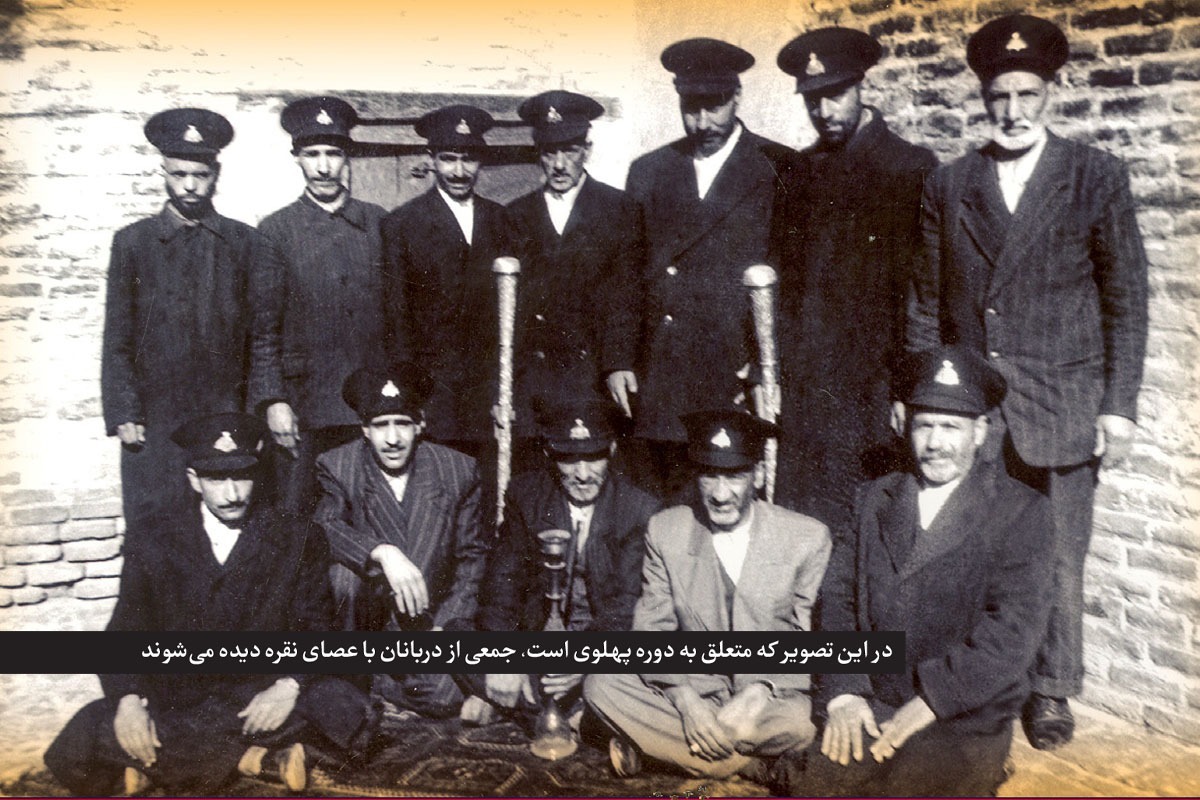 درباره تاریخ یکی از اشیای دوست‌داشتنی حرم‌مطهر‌رضوی که بوسه‌های بسیاری بر آن نقش خورده است.
