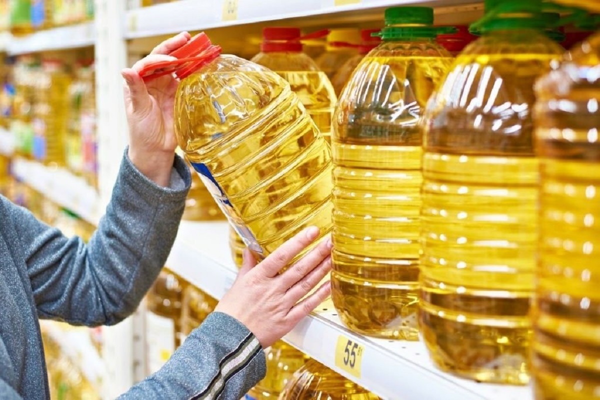قیمت روغن مایع در بازار روز برای تاریخ ۱۴ مرداد ۱۴۰۳ اعلام شد.