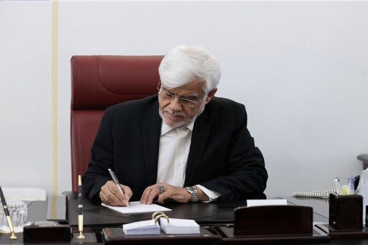 معاون‌اول رئیس‌جمهور تصویب نامه هیئت وزیران در خصوص تغییر آیین‌نامه‌های اجرایی برخی قوانین مرتبط با بهبود محیط کسب‌وکار ازجمله تعیین مرجع صدور مراکز روان‌شناسی و مشاوره خانواده را به دستگاه‌های مربوطه ابلاغ کرد.