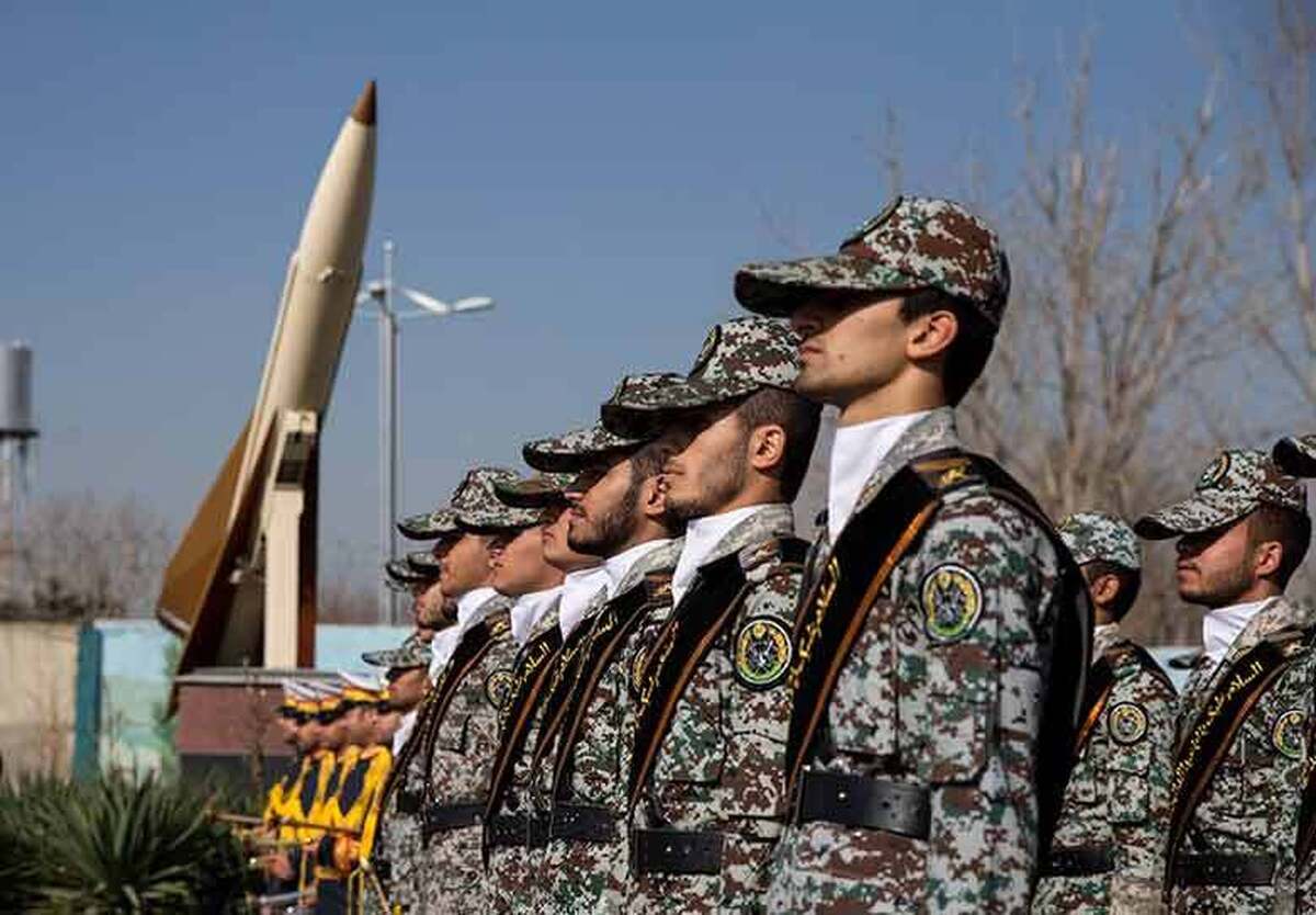 مرکز جنگ الکترونیک و طرح‌های زیرساختی منطقه پدافند هوایی شرق ارتش با حضور امیر سرتیپ «صباحی‌فرد» به بهره‌برداری رسید.