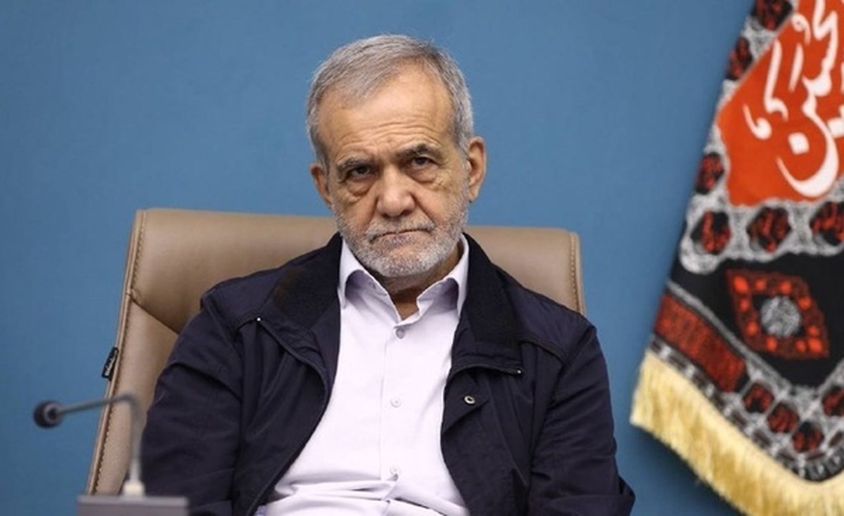 معاون راهبردی رئیس‌جمهوری به انتقادات درباره چیدمان صندلی‌ها در دیدارهای خارجی پزشکیان پاسخ داد.