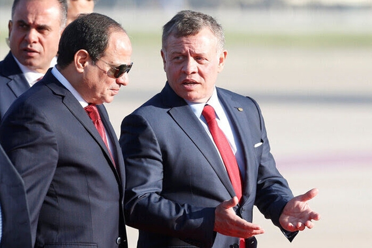 سران مصر و اردن در تماسی تلفنی بر ضرورت برقراری آرامش در منطقه تاکید کردند.