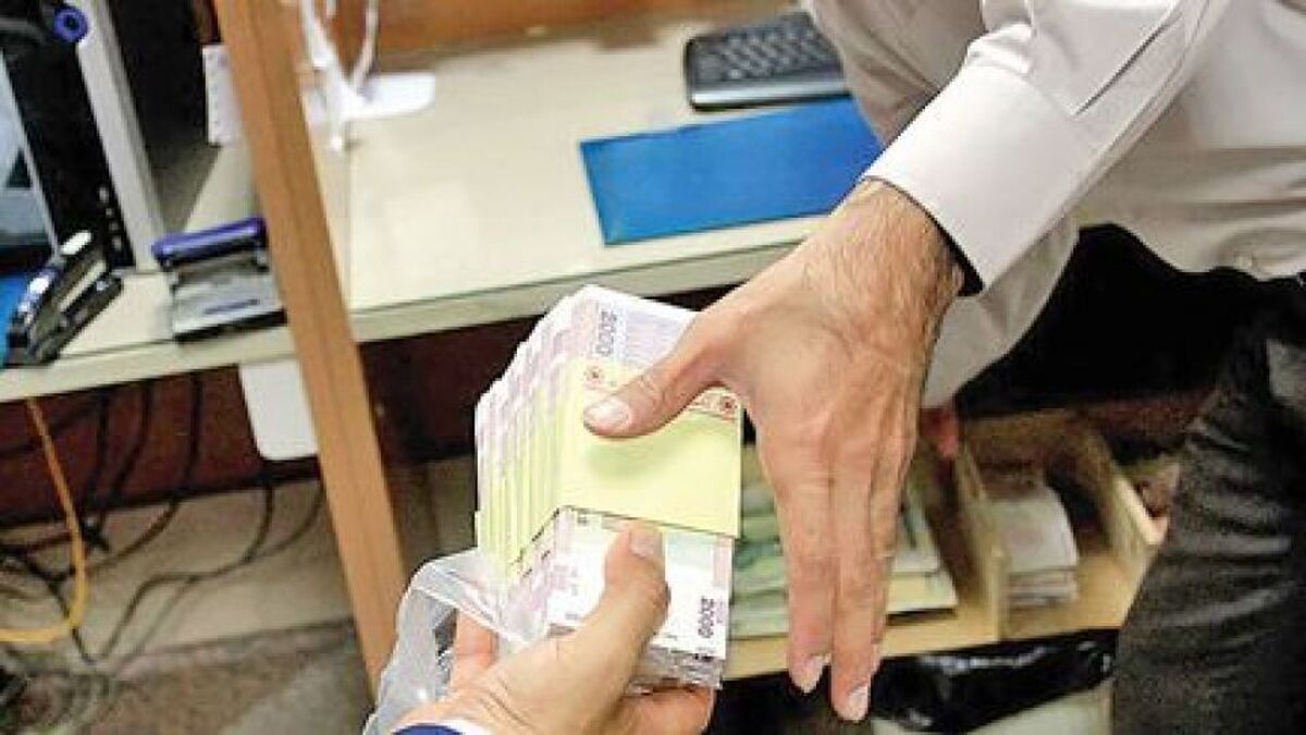 بر اساس آمار‌های ارائه شده از سوی معاونت اشتغال وزارت تعاون، کار و رفاه اجتماعی، در ۵ ماهه امسال حدود ۳۵ هزار میلیارد تومان تسهیلات اشتغالی پرداخت شده که این رقم حدود ۱۷.۵ درصد منابع تعیین شده در قانون بودجه ۱۴۰۳ است.