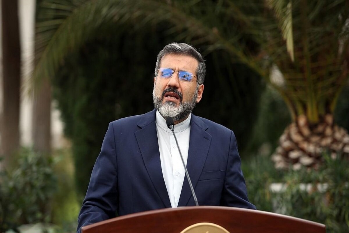 وزیر ارشاد گفت: درصدد هستیم در تلویزیون، سینما و نمایش خانگی معیار‌های واحد اعمال شود.