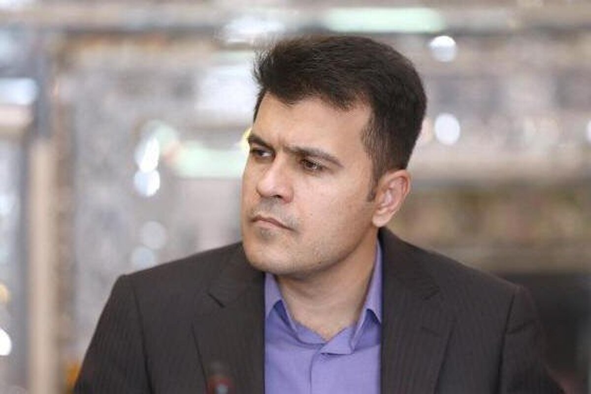 حسین افشین، عضو هیئت علمی دانشگاه صنعتی شریف و معاون جدید رئیس دولت چهاردهم در حوزه‌های علمی، فناوری و دانش بنیان می‌باشد.