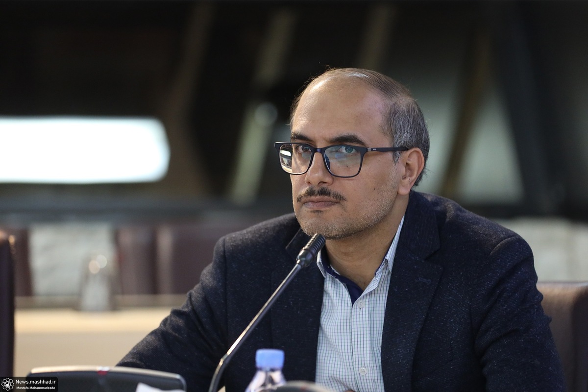 معاون برنامه‌ریزی و توسعه سرمایه انسانی شهرداری مشهد گفت: چشم‌انداز بیست‌ساله شهر مشهد به انتهای خود رسیده و سال ۱۴۰۴ سال پایانی چشم‌انداز فعلی مشهد است. در تلاش هستیم مقدمات تدوین چشم‌انداز بعدی شهر مشهد را داشته باشیم تا برنامه راهبردی خوبی تدوین کنیم.