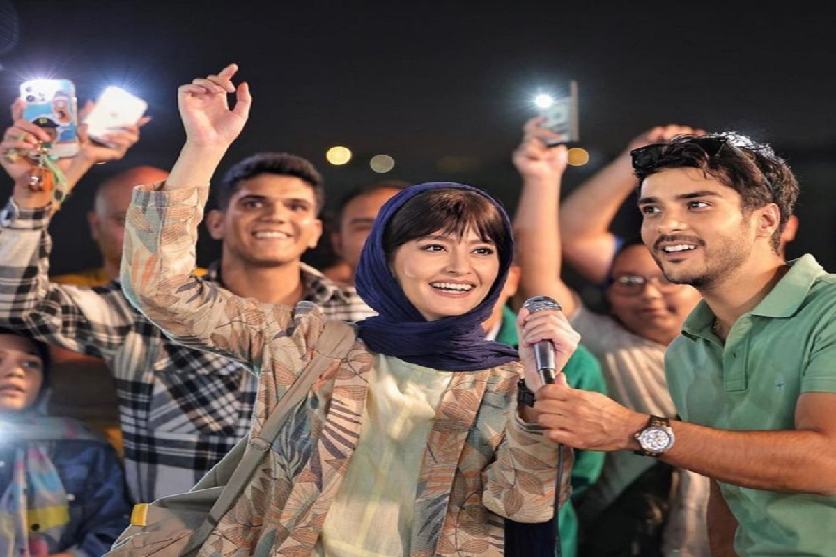 «پول و پارتی» به کارگردانی سعید سهیلی، «تگزاس ۳» به کارگردانی سید مسعود اطیابی و «خجالت نکش۲» به کارگردانی مسعود اطیابی پرفروش‌ترین‌فیلم‌های سینما در هفته گذشته بودند.