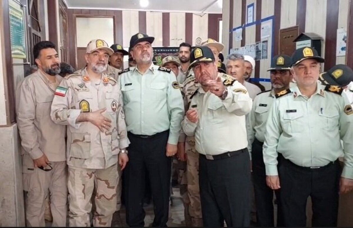 فرمانده کل انتظامی کشور به همراه جمعی از مسئولان انتظامی و مرزبانی از پایانه مرزی شلمچه بازدید کرد.