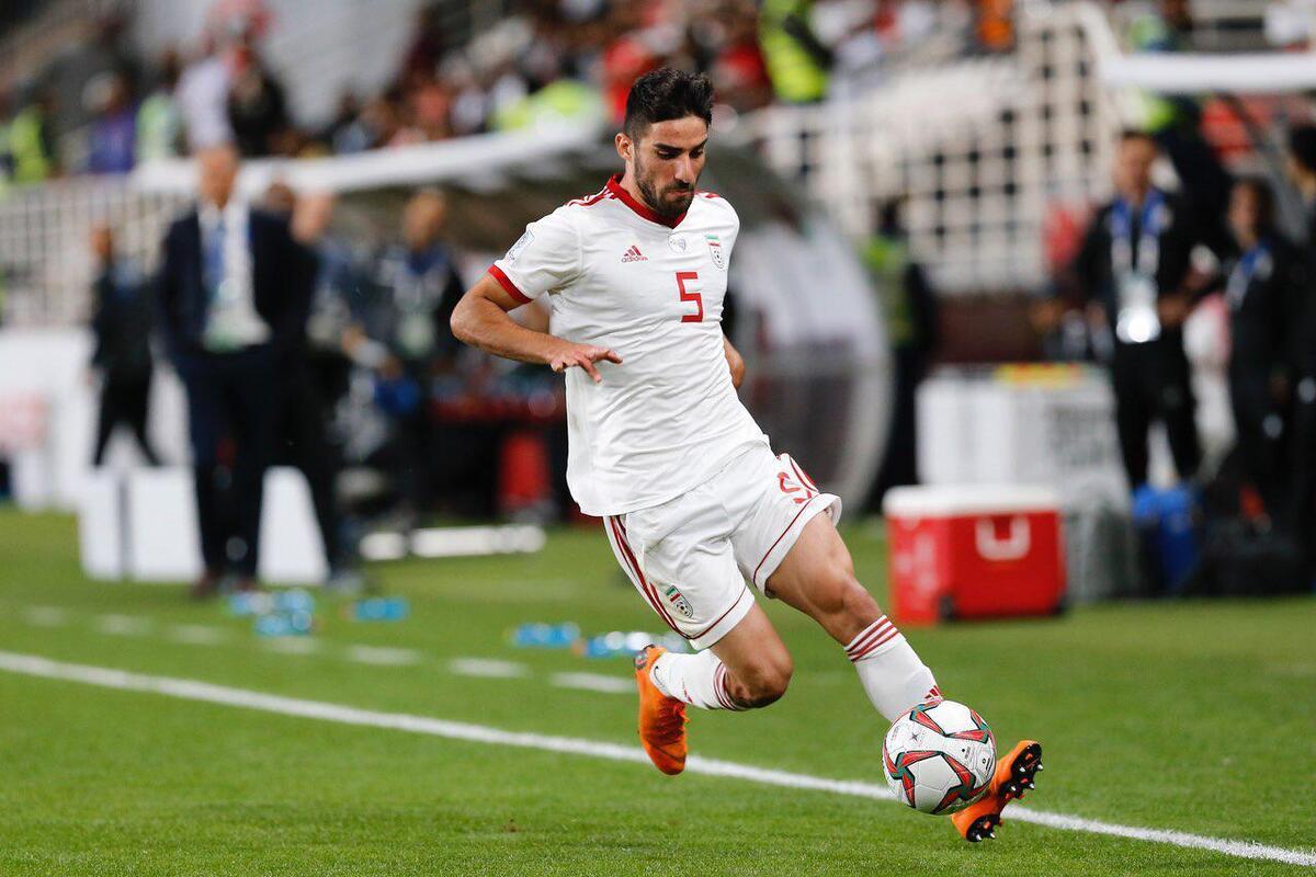 مدافع تیم ملی برای حضور در پرسپولیس دست به جیب شد.