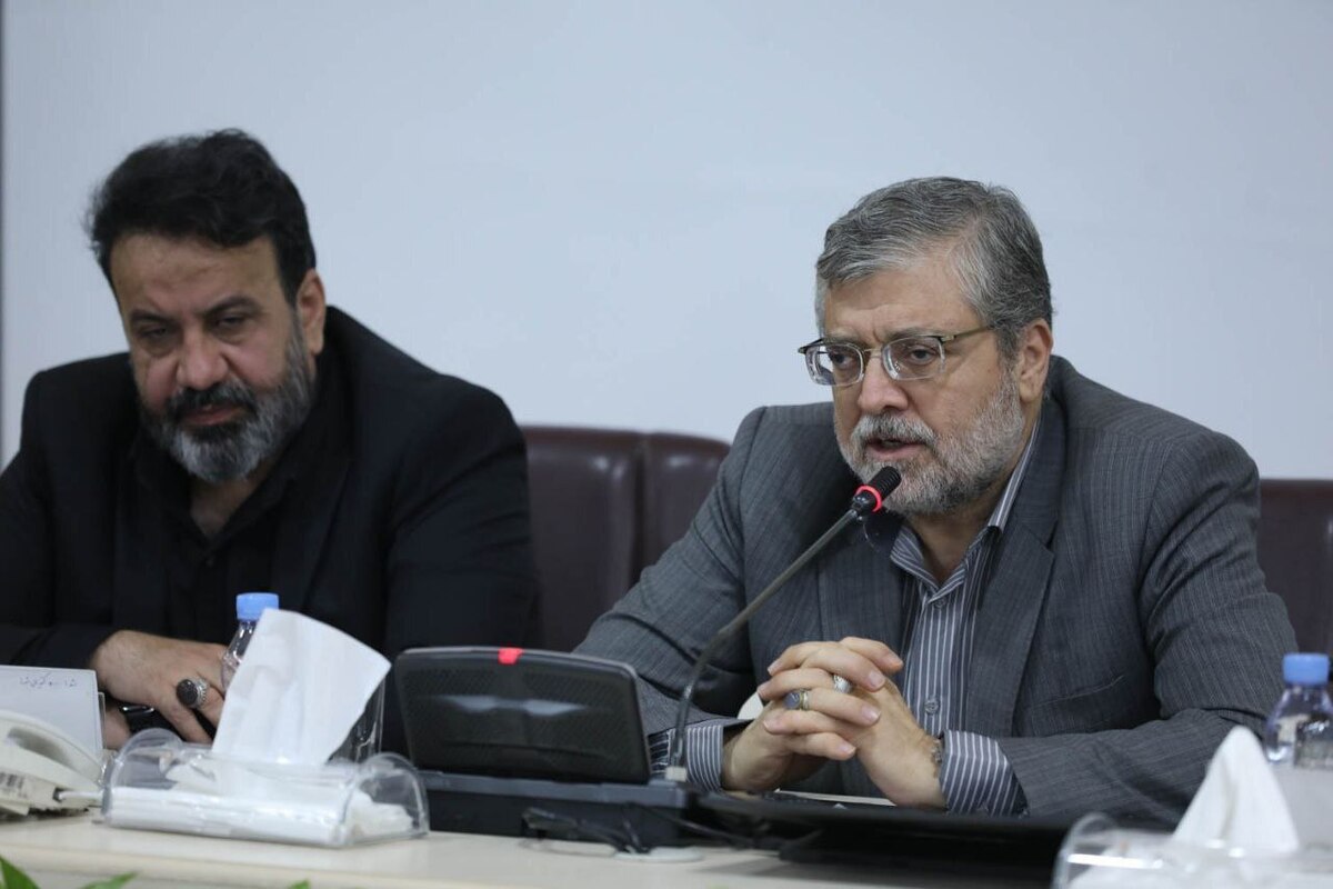 شهردار مشهد گفت: در حوزه فرهنگی، کار فضاآرایی و ایجاد موکب‌های مختلف با همکاری هیئات مذهبی و تشکل‌های مختلف انجام شده و میدان شهدا با استقرار مواکب شهر‌های مختلف ایران، به حسینه امام رضا (ع) تبدیل خواهد شد.
