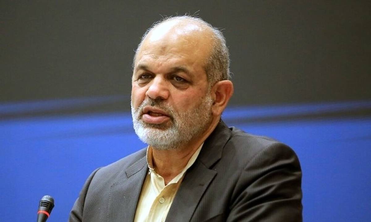 وزیر کشور در مراسم تنفیذ حکم ریاست‌جمهوری مسعود پزشکیان، به ارائه گزارش روند انتخابات چهاردهمین دوره ریاست جمهوری اسلامی پرداخت.