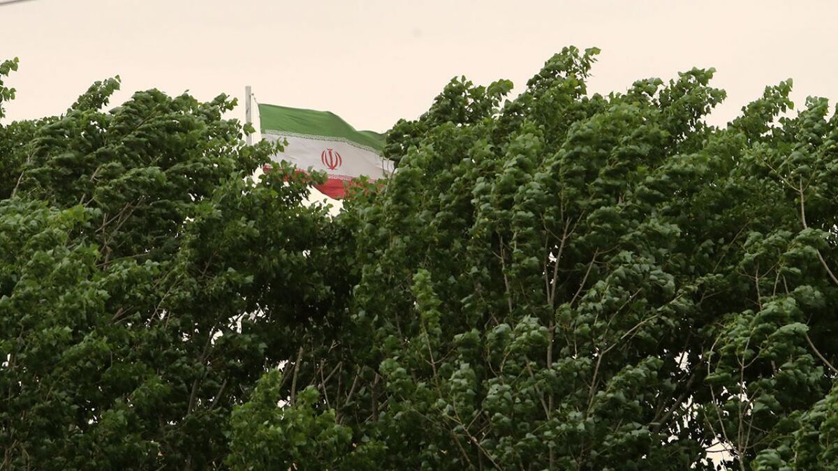 کارشناس هواشناسی خراسان‌رضوی گفت: طی چند روز آینده آسمان استان صاف و کماکان پدیده غالب وزش باد پیش‌بینی می‌شود.